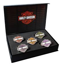 BAR & SHIELD COLLECTOR PIN SET